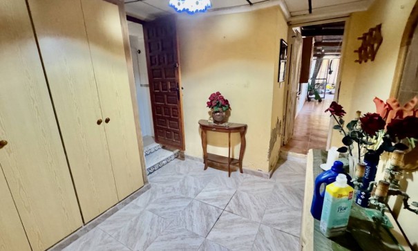 Resale - Freistehende Villa -
Guardamar del Segura