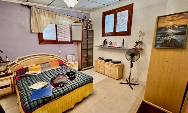 Resale - Freistehende Villa -
Guardamar del Segura