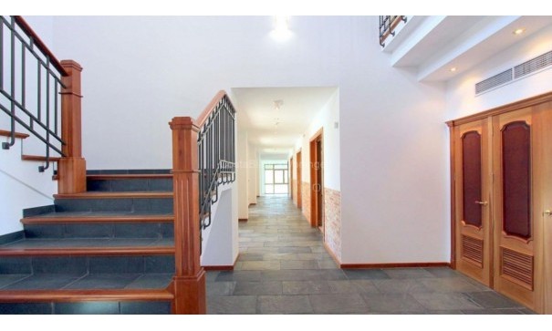 Herverkoop - Vrijstaande Villa -
Penàguila