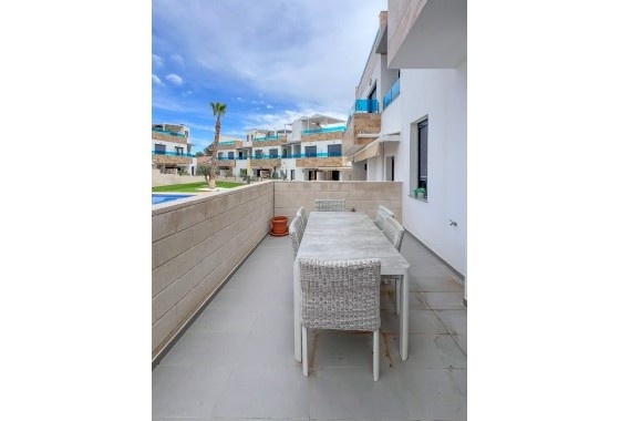 Revente - Maison de ville -
Bigastro