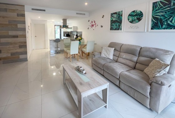 Revente - Maison de ville -
Bigastro