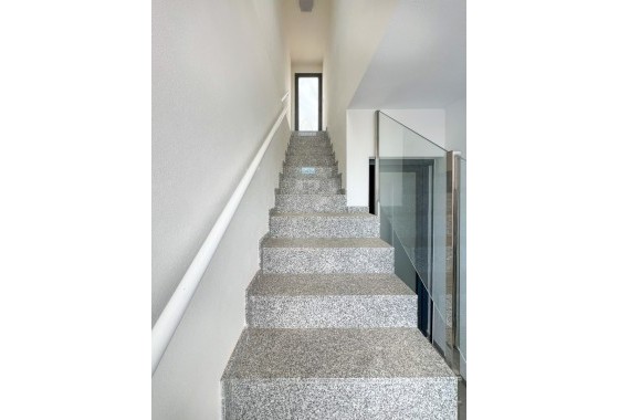 Revente - Maison de ville -
Bigastro