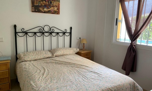 Sale - Detached Villa -
Guardamar del Segura - Guardamar - El Raso