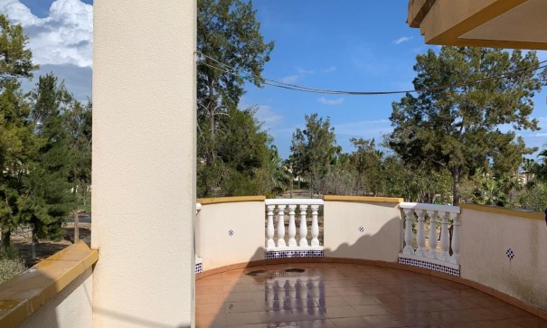 Sale - Detached Villa -
Guardamar del Segura - Guardamar - El Raso