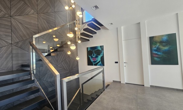 Sprzedaż - Willa wolnostojąca -
Cabo Roig