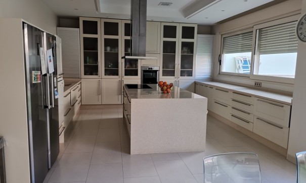 Sprzedaż - Willa wolnostojąca -
Orihuela