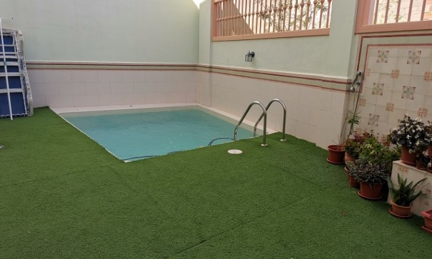 Sprzedaż - Willa wolnostojąca -
Orihuela