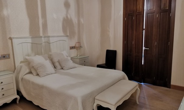 Sprzedaż - Willa wolnostojąca -
Orihuela