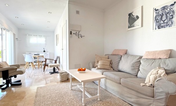 Sale - Apartment Flat -
Torrevieja - Torrelamata - La Mata