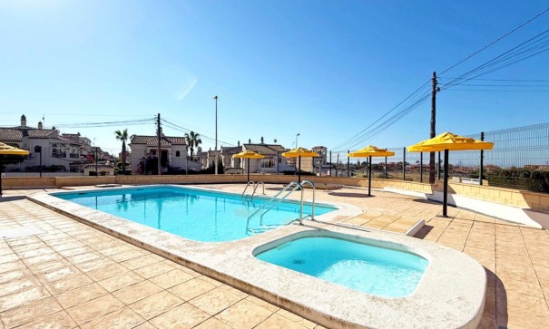 Sale - Apartment Flat -
Torrevieja - Torrelamata - La Mata