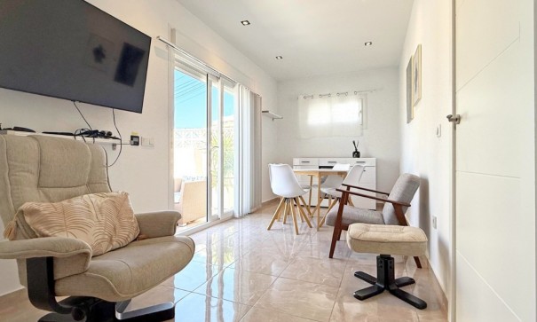 Sale - Apartment Flat -
Torrevieja - Torrelamata - La Mata