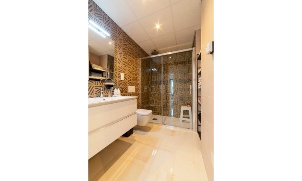 Venta - Apartamento piso -
Playa Flamenca