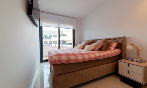 Venta - Apartamento piso -
Playa Flamenca