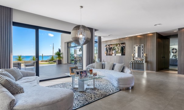 Sale - Detached Villa -
Orihuela Costa - Cabo Roig