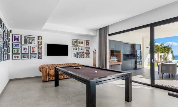 Sale - Detached Villa -
Orihuela Costa - Cabo Roig