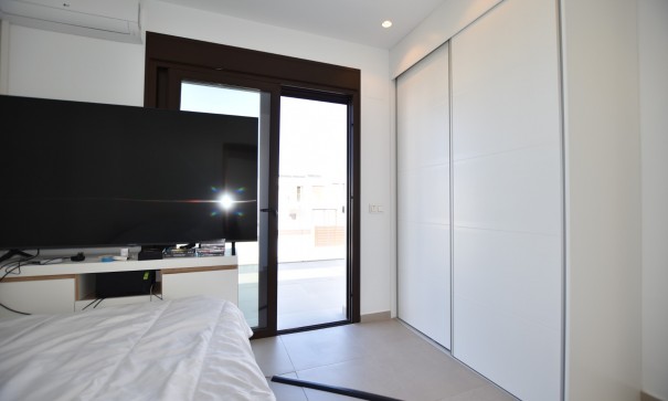 Revente - Villa Individuelle -
Benijofar