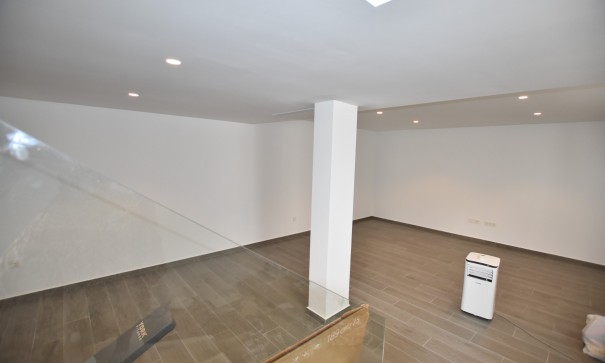 Revente - Villa Individuelle -
Benijofar