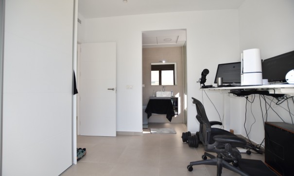 Revente - Villa Individuelle -
Benijofar