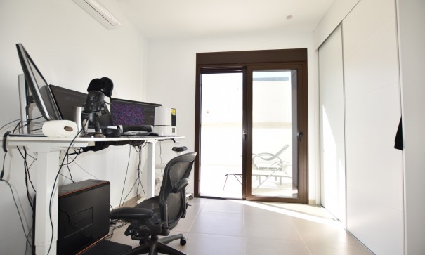 Revente - Villa Individuelle -
Benijofar