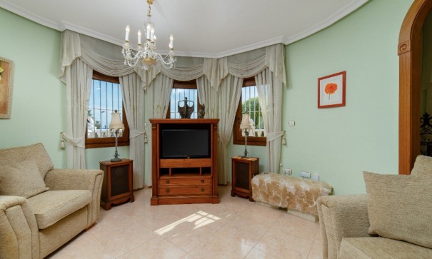 Sale - Detached Villa -
Torrevieja - Los altos
