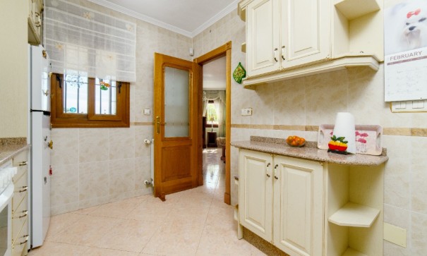 Sale - Detached Villa -
Torrevieja - Los altos
