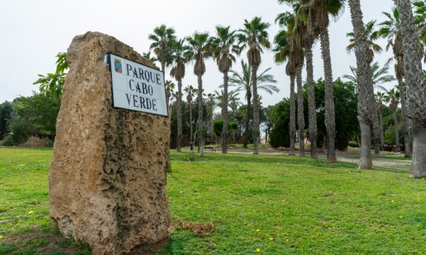 Sale - Detached Villa -
Torrevieja - Los altos