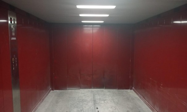 Sale - Garage -
Torrevieja - La Mata