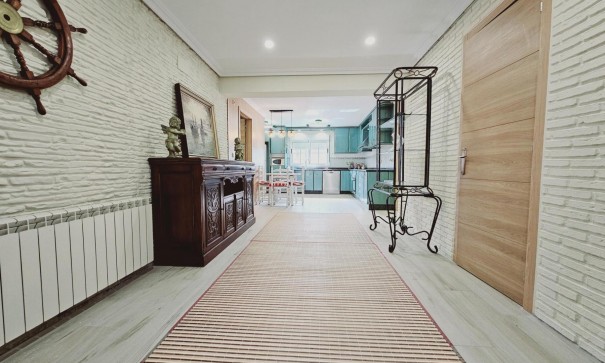 Revente - Villa Individuelle -
Torrevieja - La Siesta - El Salado - Torreta