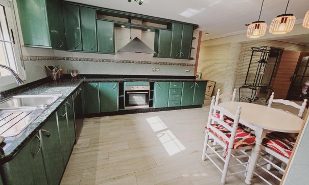 Revente - Villa Individuelle -
Torrevieja - La Siesta - El Salado - Torreta