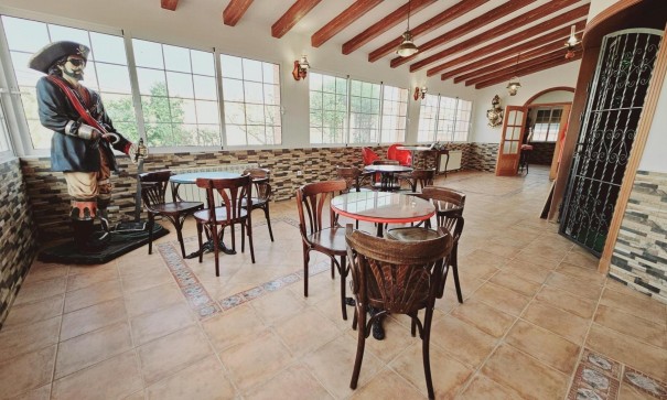 Revente - Villa Individuelle -
Torrevieja - La Siesta - El Salado - Torreta