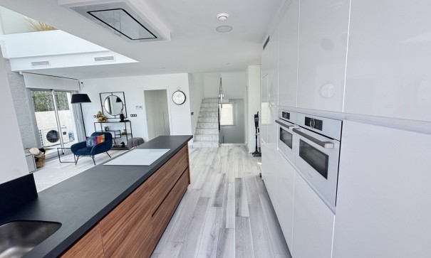 Sale - Detached Villa -
Lomas de Cabo Roig