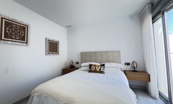 Sale - Detached Villa -
Lomas de Cabo Roig