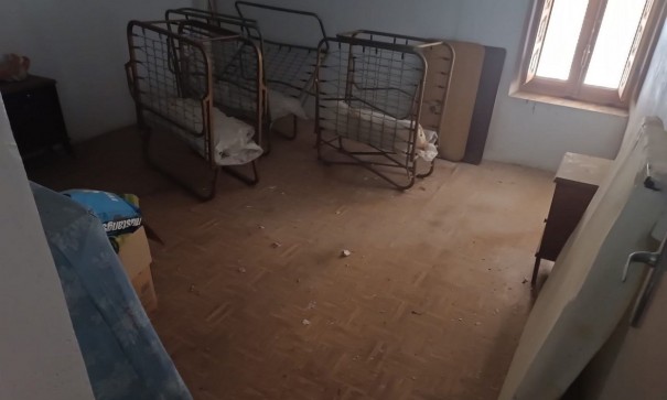 Videresalg - Finca landejendom -
Yecla