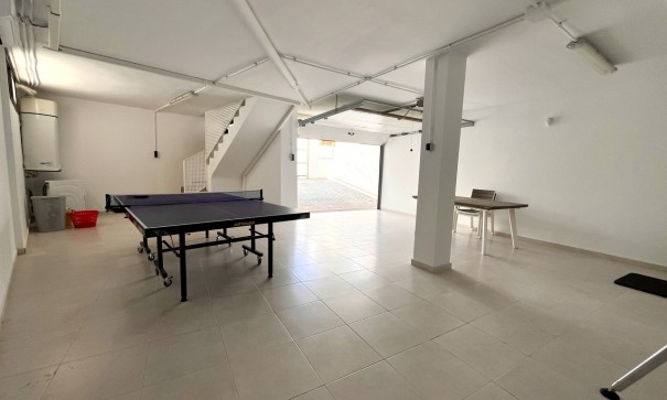 Återförsäljning - Fristående villa -
Villamartín