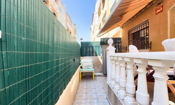 Videresalg - Lejlighed lejlighed -
Torrevieja - La Mata pueblo