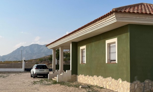 Venta - Chalet Independiente -
Torre del Rico - Torre Del Rico