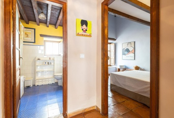 Revente - Maison de ville -
Los Martinez Del Puerto - Los Martínez del Puerto