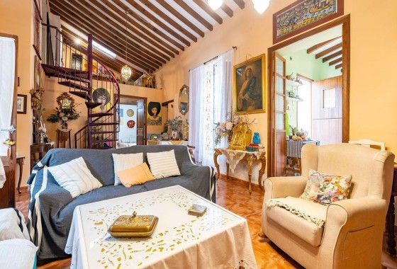 Revente - Maison de ville -
Los Martinez Del Puerto - Los Martínez del Puerto