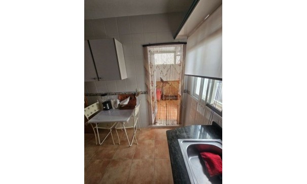 Videresalg - Byhus -
Los Alcazares