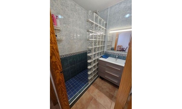 Videresalg - Byhus -
Los Alcazares