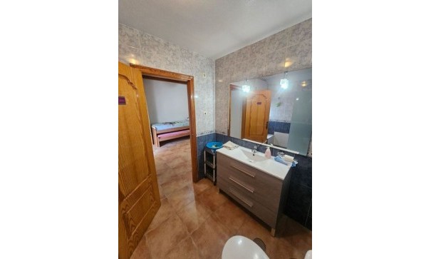 Videresalg - Byhus -
Los Alcazares