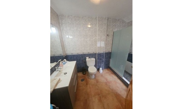 Videresalg - Byhus -
Los Alcazares