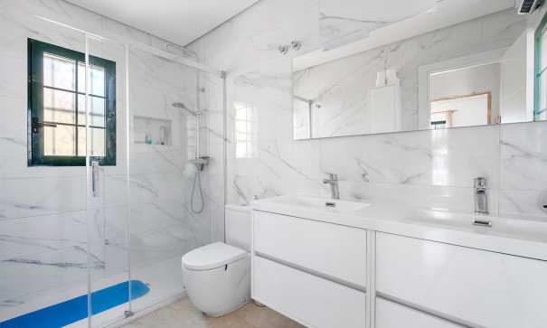 Sale - Detached Villa -
Orihuela Costa - Los Dolses*