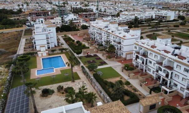 Herverkoop - Apartement Flat -
Orihuela Costa