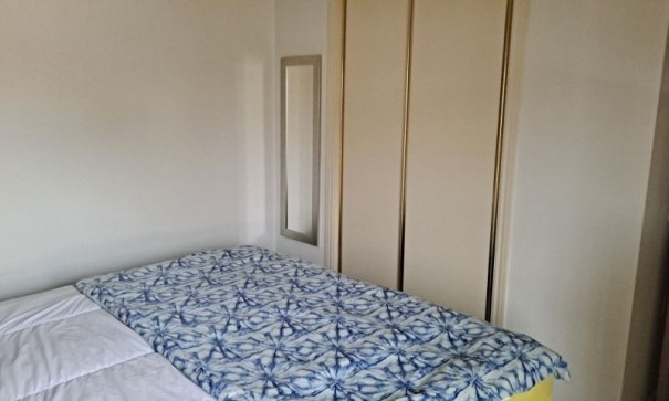 Resale - Freistehende Villa -
Hondón de las Nieves