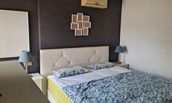 Resale - Freistehende Villa -
Hondón de las Nieves