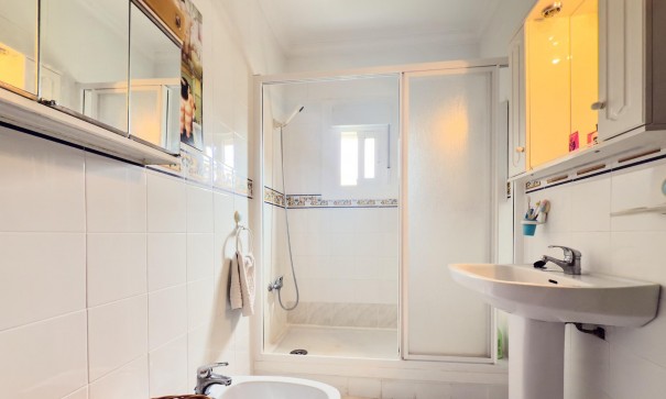 Återförsäljning - Lägenhet lägenhet -
Torrevieja - Torreblanca