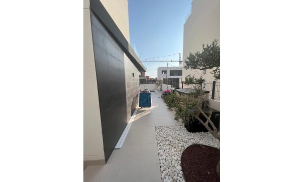 Sale - Detached Villa -
Algorfa