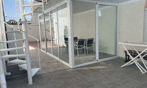 Sale - Detached Villa -
Torrevieja - San Luis