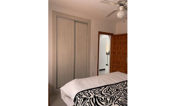 Sale - Detached Villa -
Torrevieja - San Luis